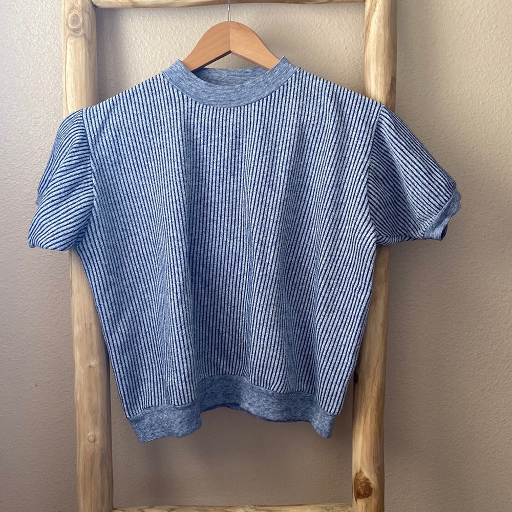 Crop sweater shirt